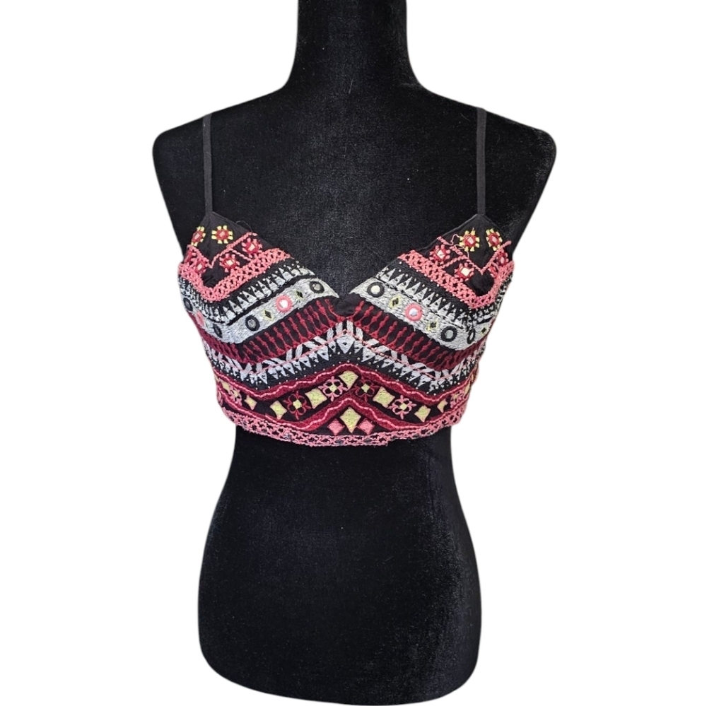 GUESS Pink Black Embroidered Cropped Top M - Picture 2 of 10